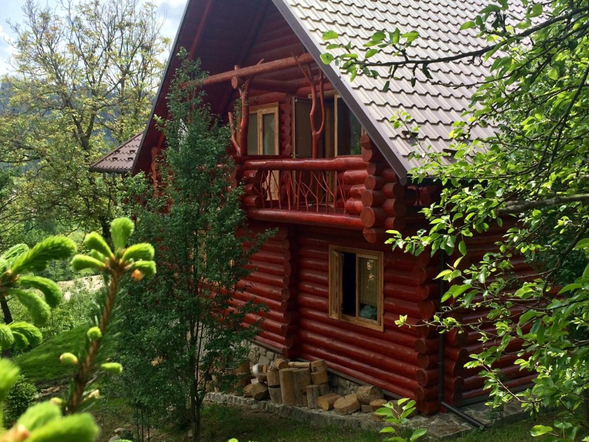 Дерев'Яний Котедж "Казка" Yaremtche Extérieur photo