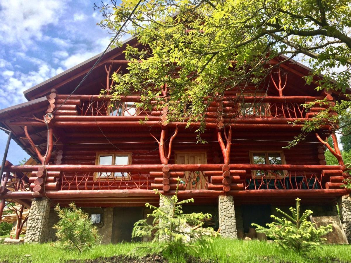 Дерев'Яний Котедж "Казка" Yaremtche Extérieur photo